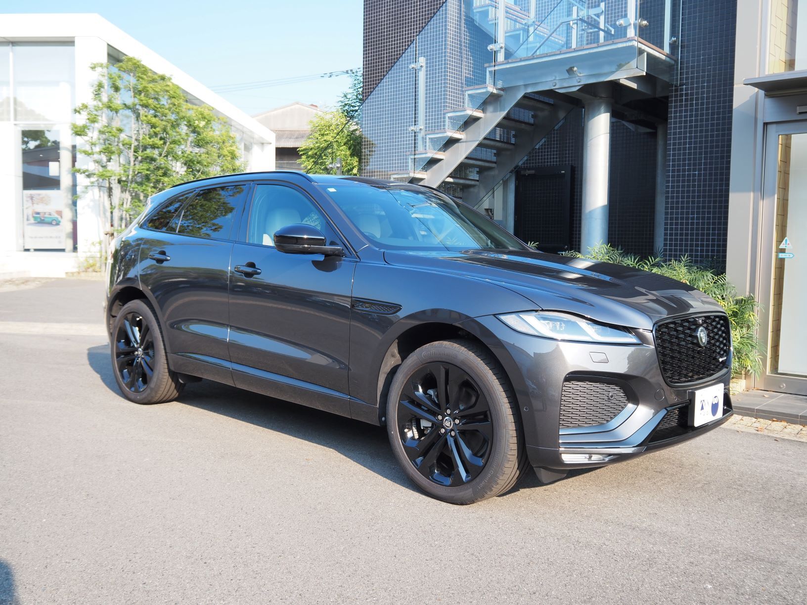 【TAG CARS RONDE】　JAGUAR F-PACE R-Dynamic SE 中古車情報 画像
