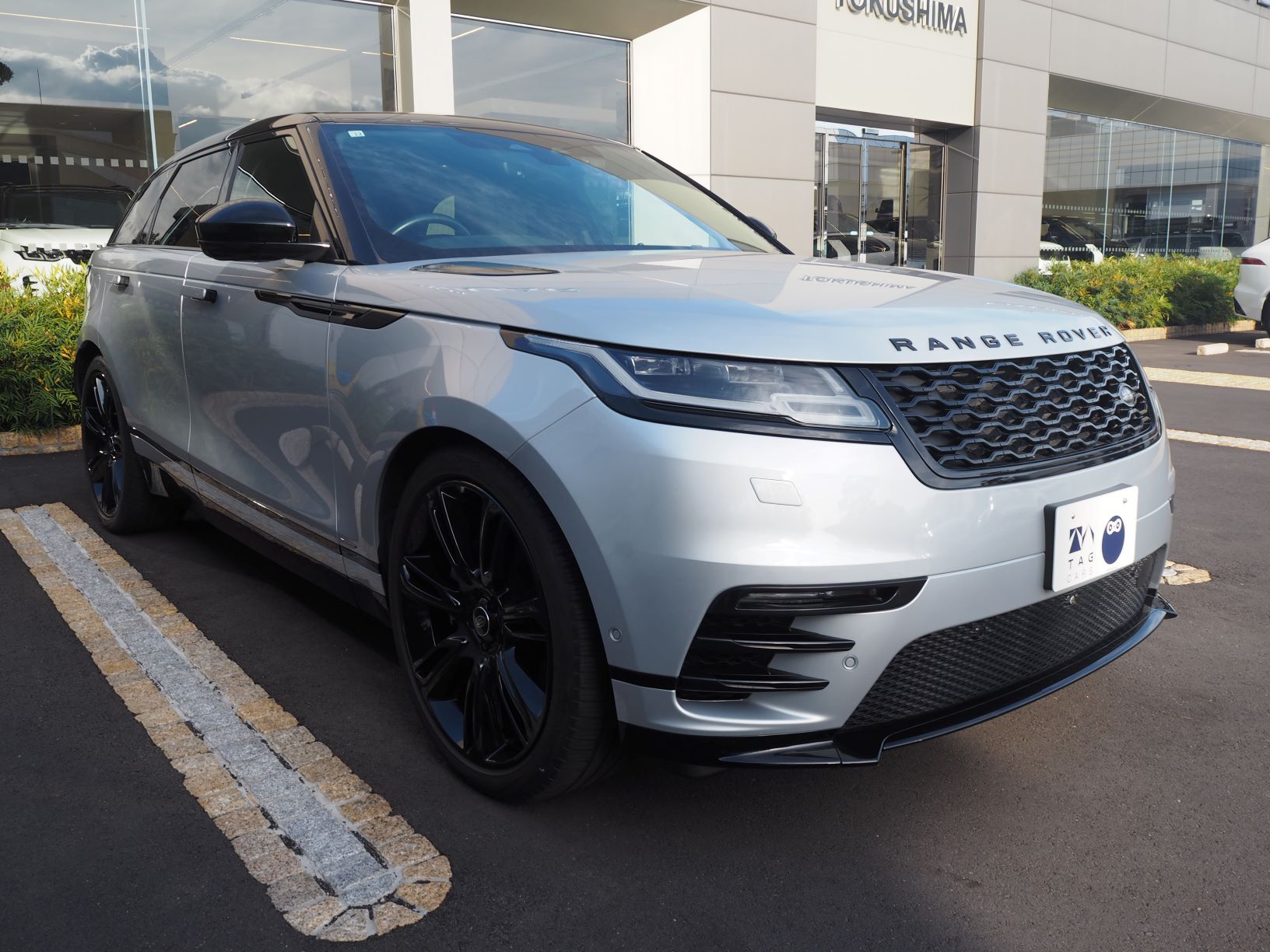 【TAG CARS RONDEN】　LANDROVER RANGE ROVER VELAR　R-Dynamic HSE 中古車情報 画像